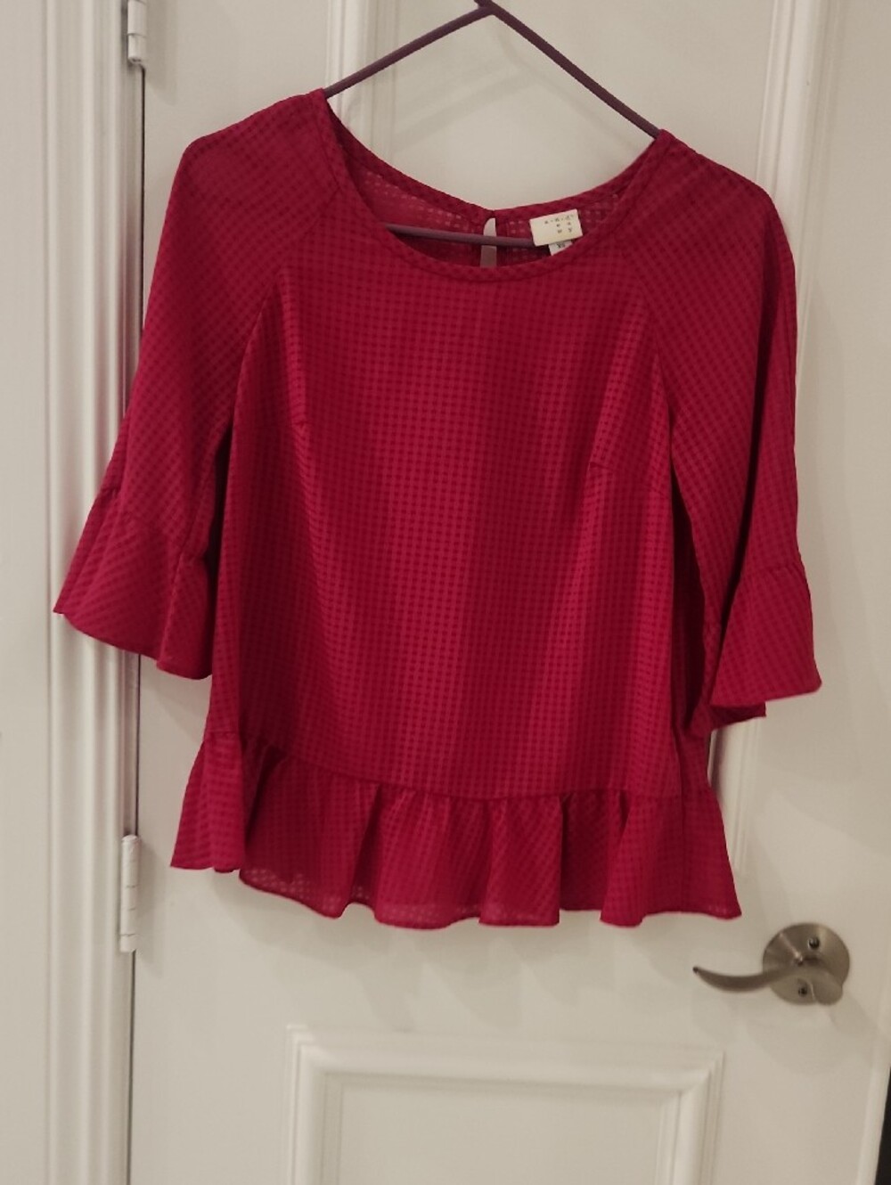 Women’s Red Ruffled Hem Blouse - Picture 5 of 6
